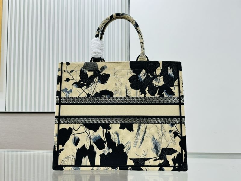 Christian Dior Shopping Bags